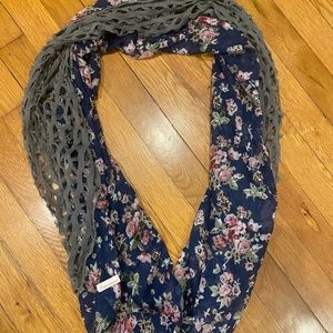Women’s Collectioneighteen Flower Wrap Scarf Wrap